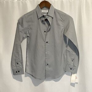 76. Calvin Klein Boys Gray Dress Shirt NWT Size 10